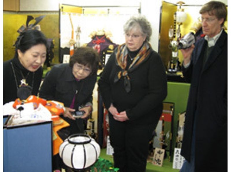 【京都・上京区】黄綬褒章受賞・名工の工房見学＆手づくり人形の着付け体験