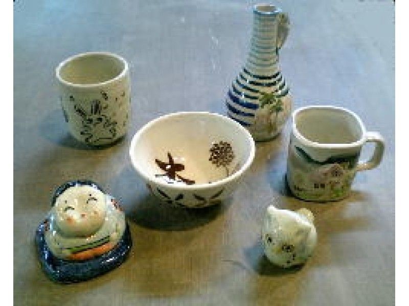 【東京・調布】緑豊かな深大寺窯で陶芸体験。本格陶器に絵付けする[本焼きコース]