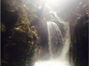 【 Toyama / Kamioka】 Canyoning (1 Sun course) Middle Specialの画像