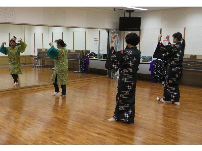【沖縄・恩納村】琉球舞踊(雑踊り)体験