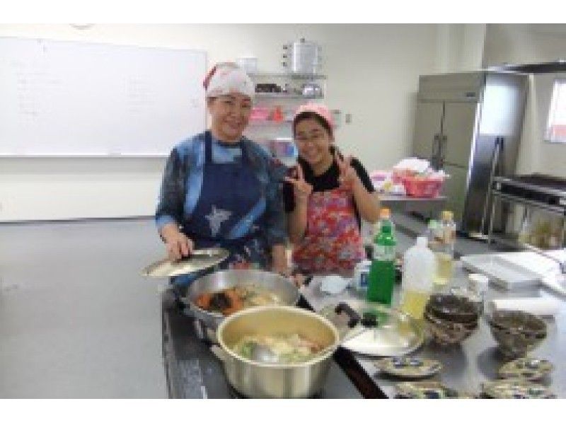 【沖縄・恩納村】恩納村のお母さん直伝！沖縄の家庭料理を作ろう！