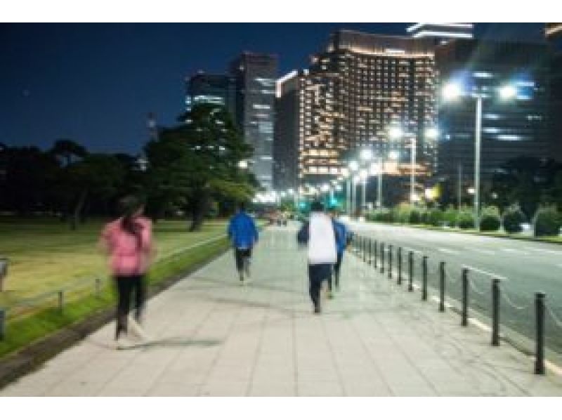 ãæ±äº¬ã»çå±
ãéœå¿ãæ°æã¡ããèµ°ãïŒçå±
ã§ãã¬ãŒãã³ã°äœéš