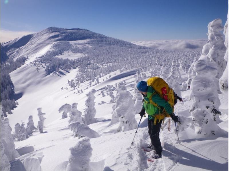 【福島・裏磐梯・上級者向け】スノーシュー登山 会津の名峰 ~西吾妻山のスノーモンスター~の紹介画像