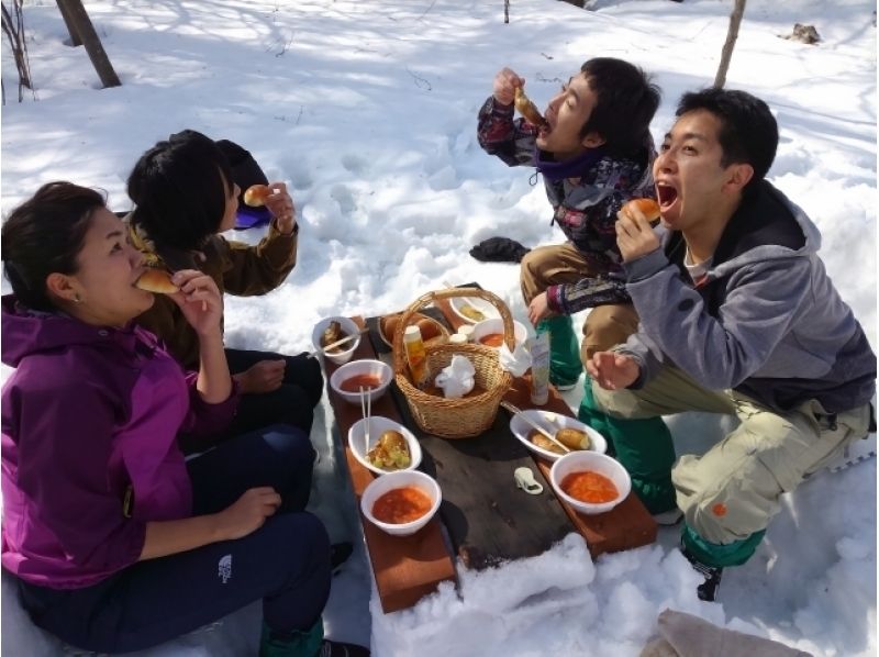 【福島・裏磐梯】初心者歓迎スノーシュー半日体験！ダッジオーブンランチ付！（１１：５０集合）