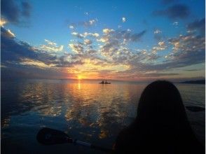 【Okinawa · Ishigakijima】 Sunset & Night Kayak Experience! The sunset overlooking from the sea is impressive! 【Image of the Sky of the Sky