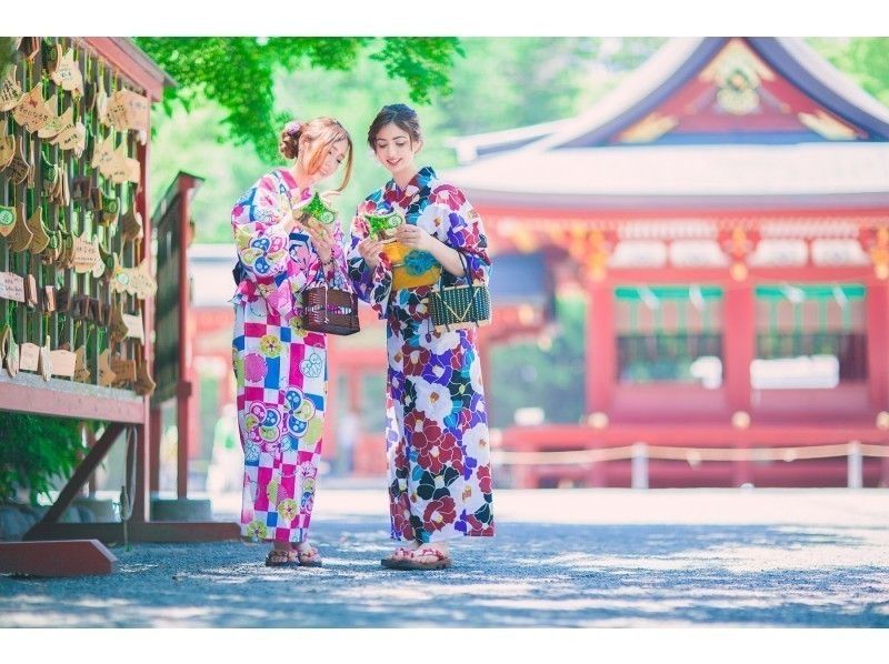 【東京・浅草・浴衣レンタル】ヘアセット付き！雨の日は和傘無料貸出♪浴衣一式レンタル＆着付けプラン！