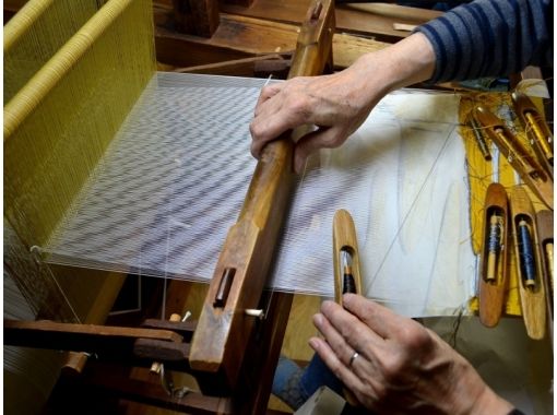 [Kyoto/ Kamigyo Ward] Weaving (hand weaving) 1 day experience! Traditional handicraft "Nishijin Nail Hashimoto Sori" Traditional craftsmen and craftsmen carefully support!の画像