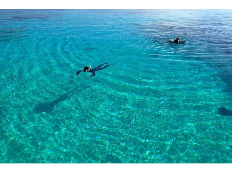 【沖縄・石垣島】幻の島上陸&シーカヤック&シュノーケル&フィッシング&竹富島観光【1日贅沢コース】