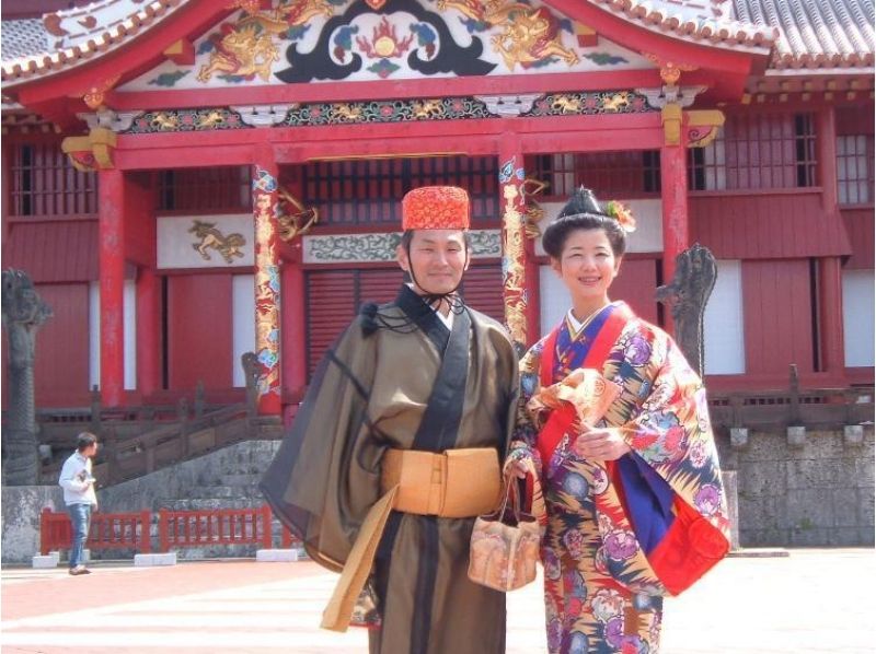 [Okinawa Naha] Stroll around the world heritage wearing Okinawa costumes! `` Ryuso experience plan ''の紹介画像