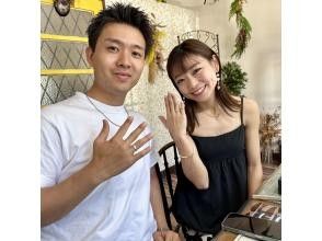 在輕井澤體驗手工製作銀飾，慶祝您的周年紀念日！