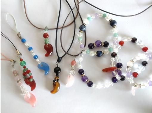 【島根・松江】神話の息づく街の「伝統美観地区」で　天然石の勾玉アクセサリー作り～　初心者・お子様歓迎　の画像