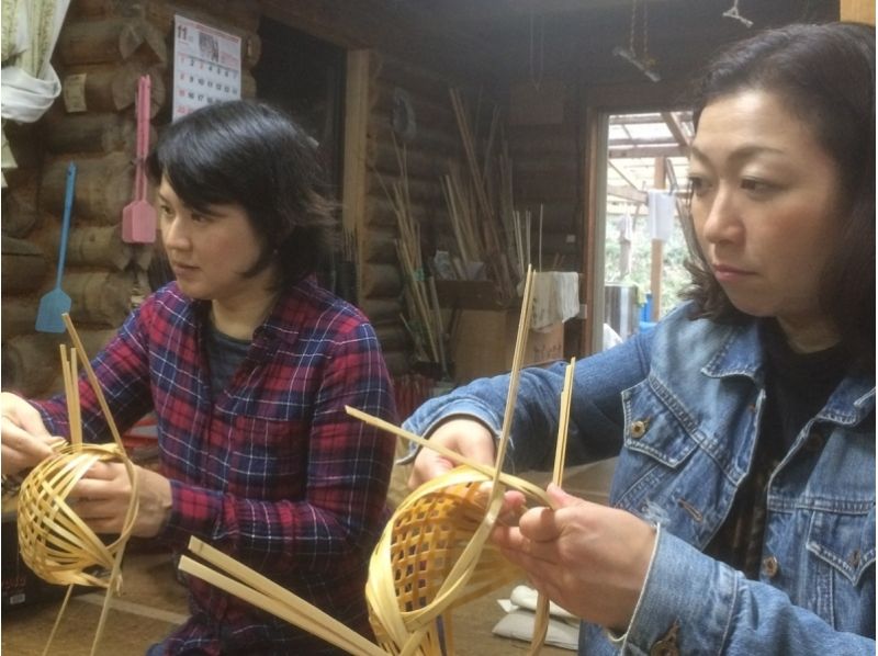【大分・宇佐】山里でのんびり、竹かご製作体験〔約1時間〕