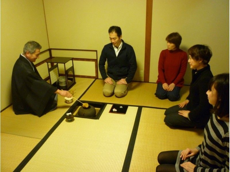 【奈良・奈良市】点ててもらう ♪ お茶会体験「薄茶席（うすちゃせき）」