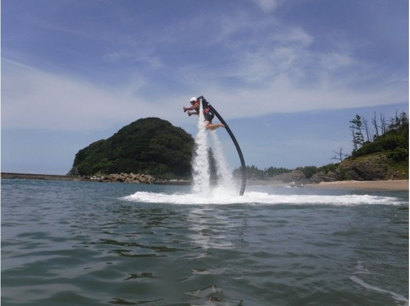 【 Hyōgo · Toyooka】 Flying the sky with jetting from the back! Jet pack (20 minutes)の紹介画像