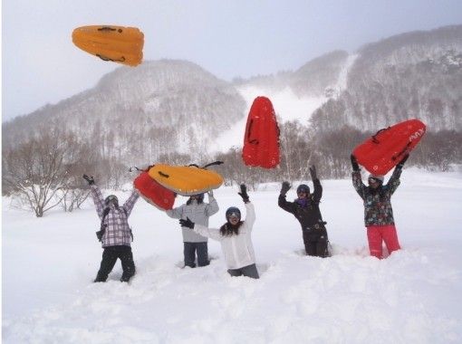 [Gunma/Minakami/Minakami] Lift ticket included! Latest snow activities! Airboard experience (half-day course)の画像