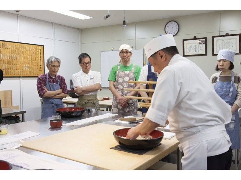 [Kyoto ・ Sanjo] Real soba making experience taught by “Contemporary Master of the Country”! 3 times a month / Sunday [1 to 4 people plan]の紹介画像