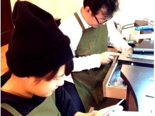 [Tokyo/ Aoyama] Recommended for “ring-making” couples in silver or brass! (Application only for 2 people)の画像
