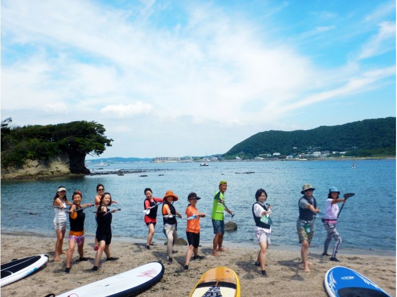 【神奈川・葉山】プライベート感満載の美しい海!SUPスクール / 1ドリンク付 (2時間)