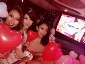 【東京・23区内無料送迎・リムジンレンタル】バースデーPLATINUMプラン♪の画像