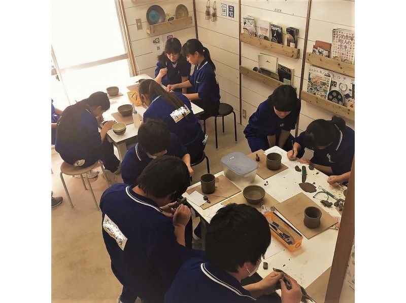 【岐阜・大垣】★4~9名で参加なら貸切コース★陶芸体験<電動ろくろ・手びねりどちらも可>