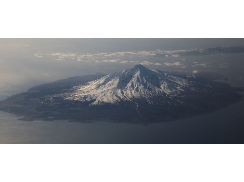 【北海道・利尻島】利尻自然ガイドサービス・利尻山バックカントリー体験プラン