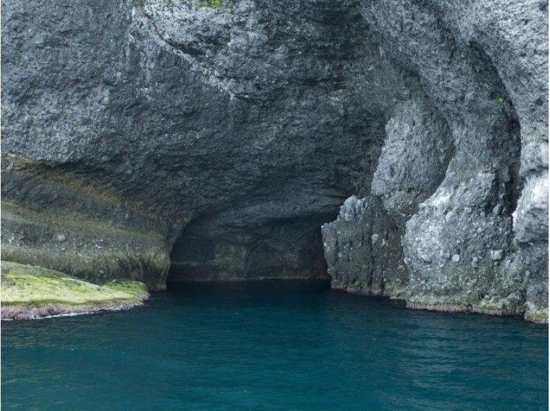 【北海道・小樽】絶景小樽海岸クルーズ（[A]オタモイ海岸・青の洞窟コース）80分★当日予約OK