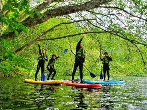 【長野・森の湖で爽快SUP】丁寧な初心者レッスンで人気！最高に遊べる木崎湖SUPツアー♪