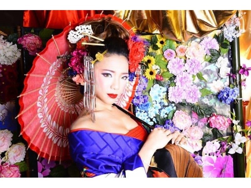 【京都・清水本店】リーズナブルな「楓プラン」で本格的な花魁姿に変身♪こだわりのスタジオで撮影