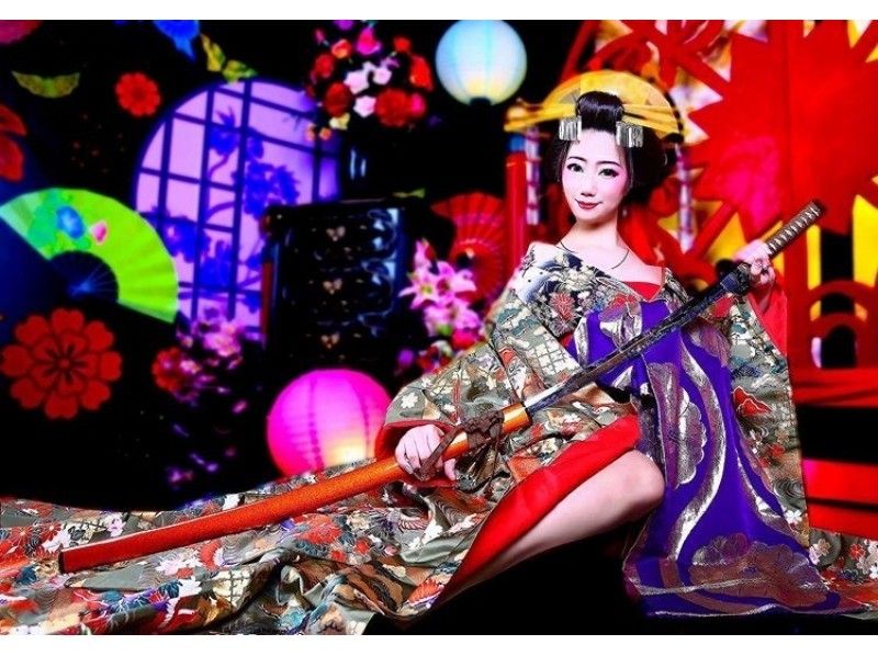 [Kyoto / Gion] No.1 in popularity! Shoot both kimono and color uchikake! +120 cuts or more with all data + 6 skin corrections "Peony Plan" Enjoy a high-class Oiran experience!の紹介画像