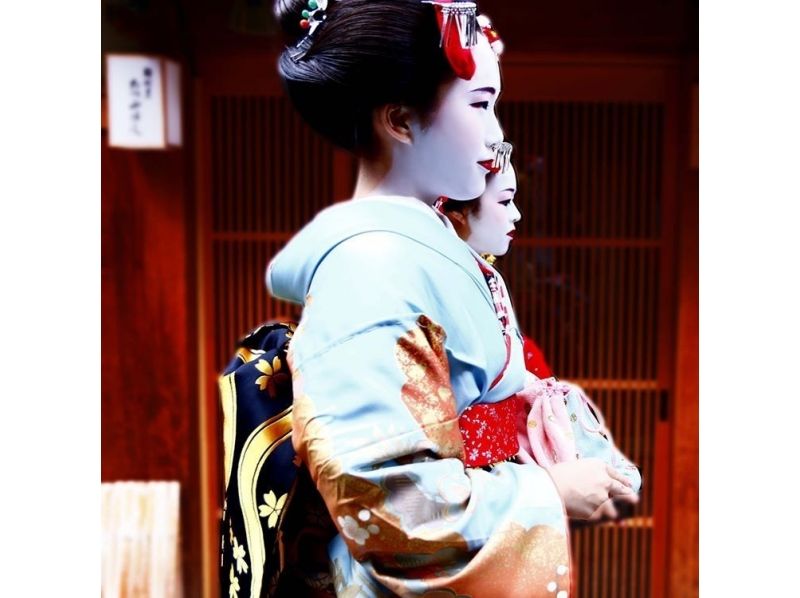 【京都・祇園店・舞妓体験】「八坂散策プラン」祇園花街で1時間散策を楽しもう♪