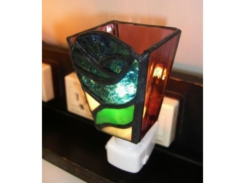 【静岡・伊豆高原】バラのフットランプ制作★気軽にステンドグラス体験