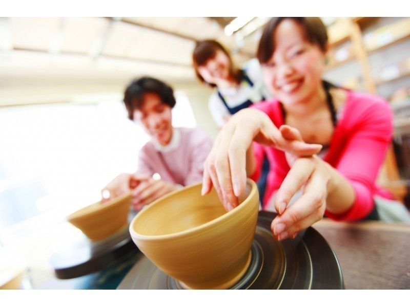 【大阪南堀江☆なんば駅】挑戦派？ 癒し派？ アート派？駅近で陶芸トリップ♪☆陶芸一日体験 