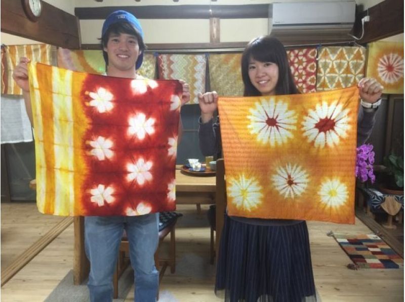 【奈良・明日香村】草木の色にこだわった自然体験★染色体験（ハンカチ作り）
