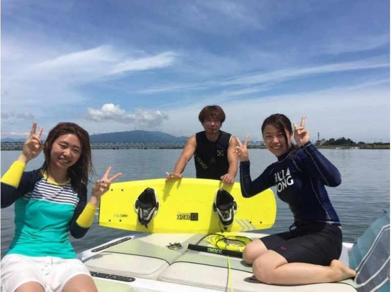 【三重・桑名・ウェイクボード】初心者限定の体験プラン♪立てるまでしっかりレクチャー!!