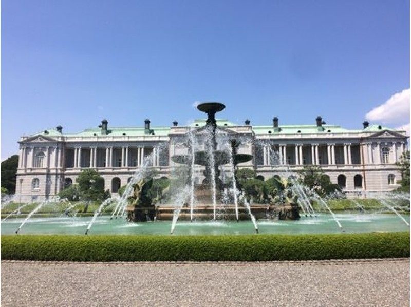 ≪団体予約入場!≫藤田嗣治画伯・天井画公開!迎賓館赤坂離宮本館内部ガイド付き見学【P010615】の紹介画像