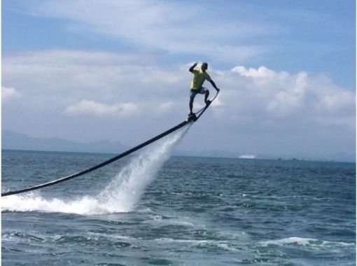 沖縄市・うるま市（津堅島）のウェイクボード体験・ツアーの