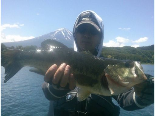 Kawaguchiko Bass Fishing Class (Aluminum Boat Course) Limited to 1 personの画像