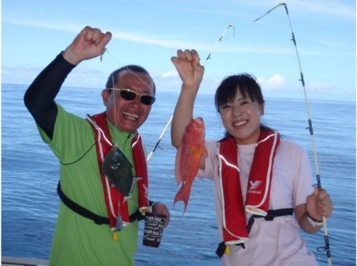 [Okinawa ・ Ishigaki island 】 1 day course with fishing & snorkel ☆ lunchの画像