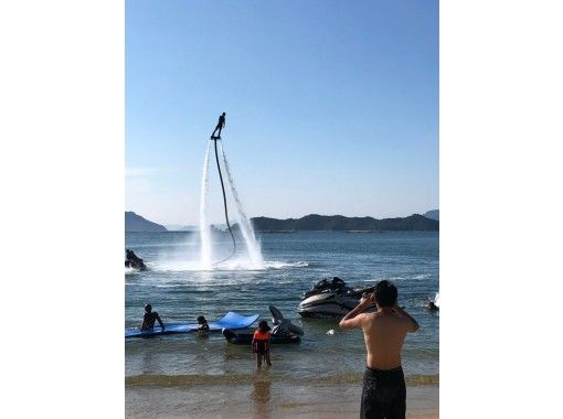 【Kagawa · Takamatsu】 ☆ Flyboard experience for those who want to have fun from children to adults! Normal course 20 minutesの画像