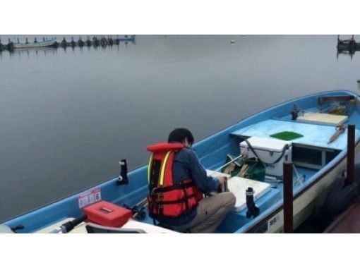 [คานากาว่า/ฮาโกเนะ] เช่าเรือหาปลาพร้อมเครื่องยนต์และเช่าเรือหงส์น้อย!の画像