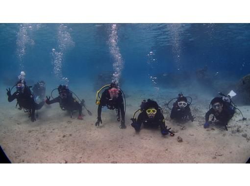 【沖縄・宮古島】一年を通し透明感の高い海域でビーチ体験ダイビング＜ライセンス不要＞の画像