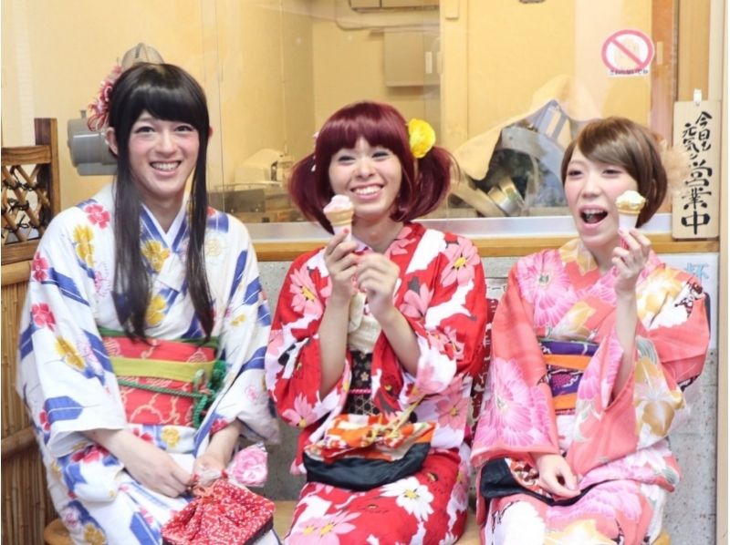 【東京・浅草】男性も可憐に ♪ 浴衣で女装体験＜大和撫子セット＞