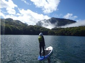 【長野・志賀高原】標高1400メートル！避暑地での琵琶池SUP体験 ♪ 半日コースの画像