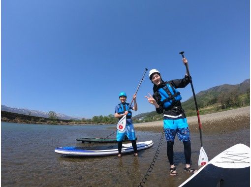 [长野志贺高原]日本最长的！沿着Chikuma河下山河上立桨冲浪（SUP）经验♪半天课程の画像