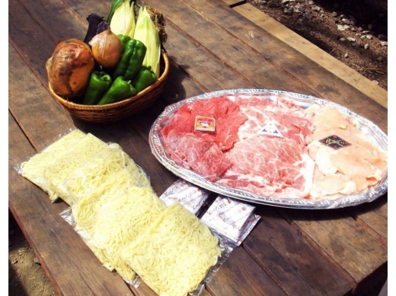 【山梨・富士河口湖町】手ぶらで日帰りバーベキュー!(20名様以上専用)