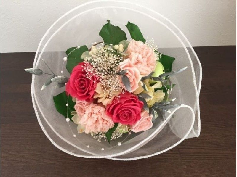 【岐阜・垂井町】インテリアやプレゼントに人気 ♪ プリザーブドフラワー体験(2名~)