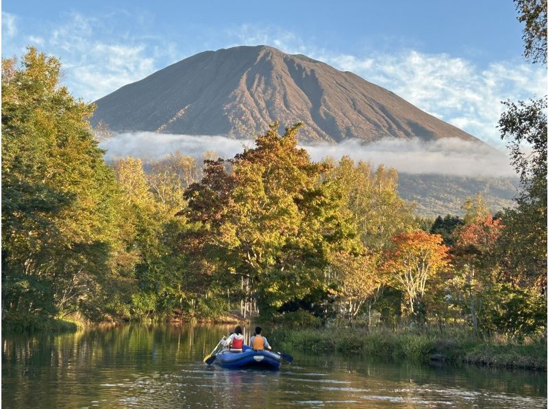 【北海道・SUP体験】透明度の高い支笏湖の湖面をクルージング！SUP体験（半日コース）の画像