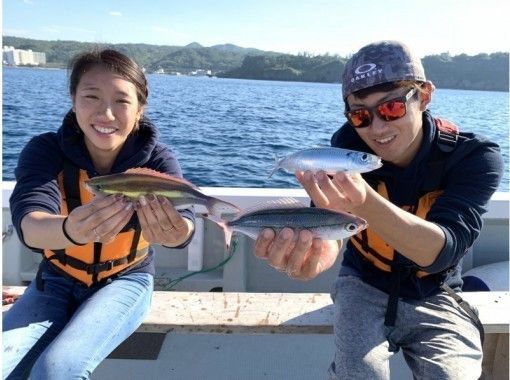 沖縄 恩納村 沖縄県魚 グルクン釣り 初心者 お子様ok アクティビティジャパン