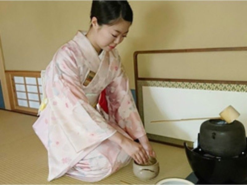 【京都・河原町丸太町からすぐ】茶道と香道を体験