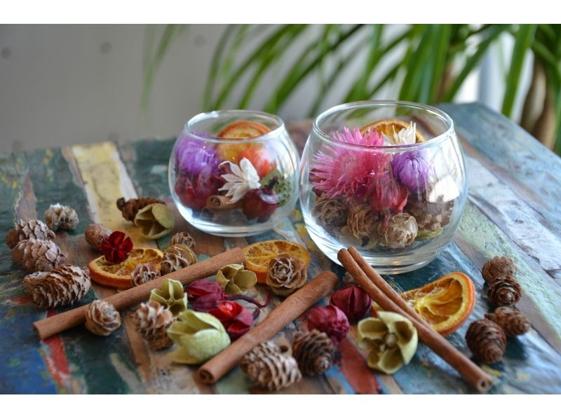 【愛知・名古屋】ドライフラワーを詰めて♪「otanical Glass(ボタニカルグラス)」を作ろう
